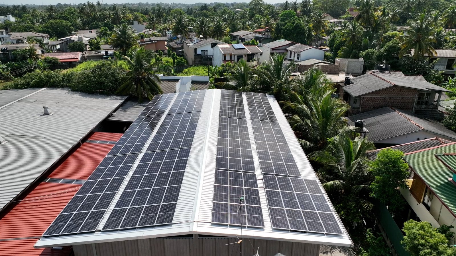 Colorcroma .00_00_29_06.Still006